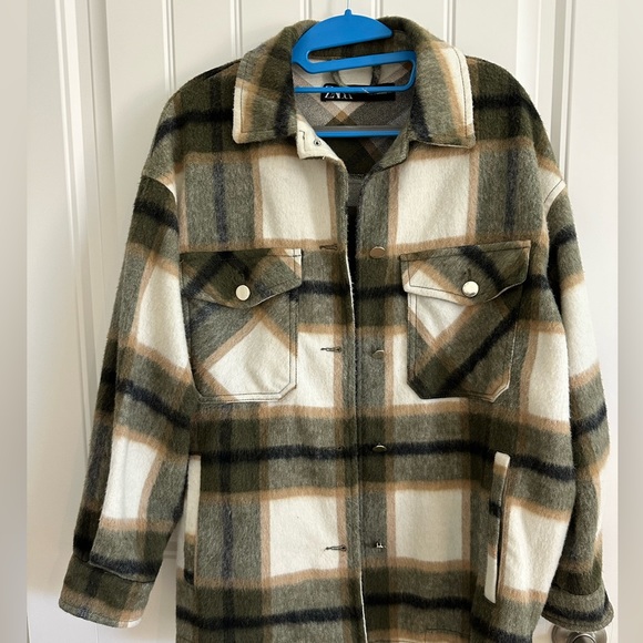 Zara Plaid Shacket Button Up Shirt Jacket - Picture 2 of 8